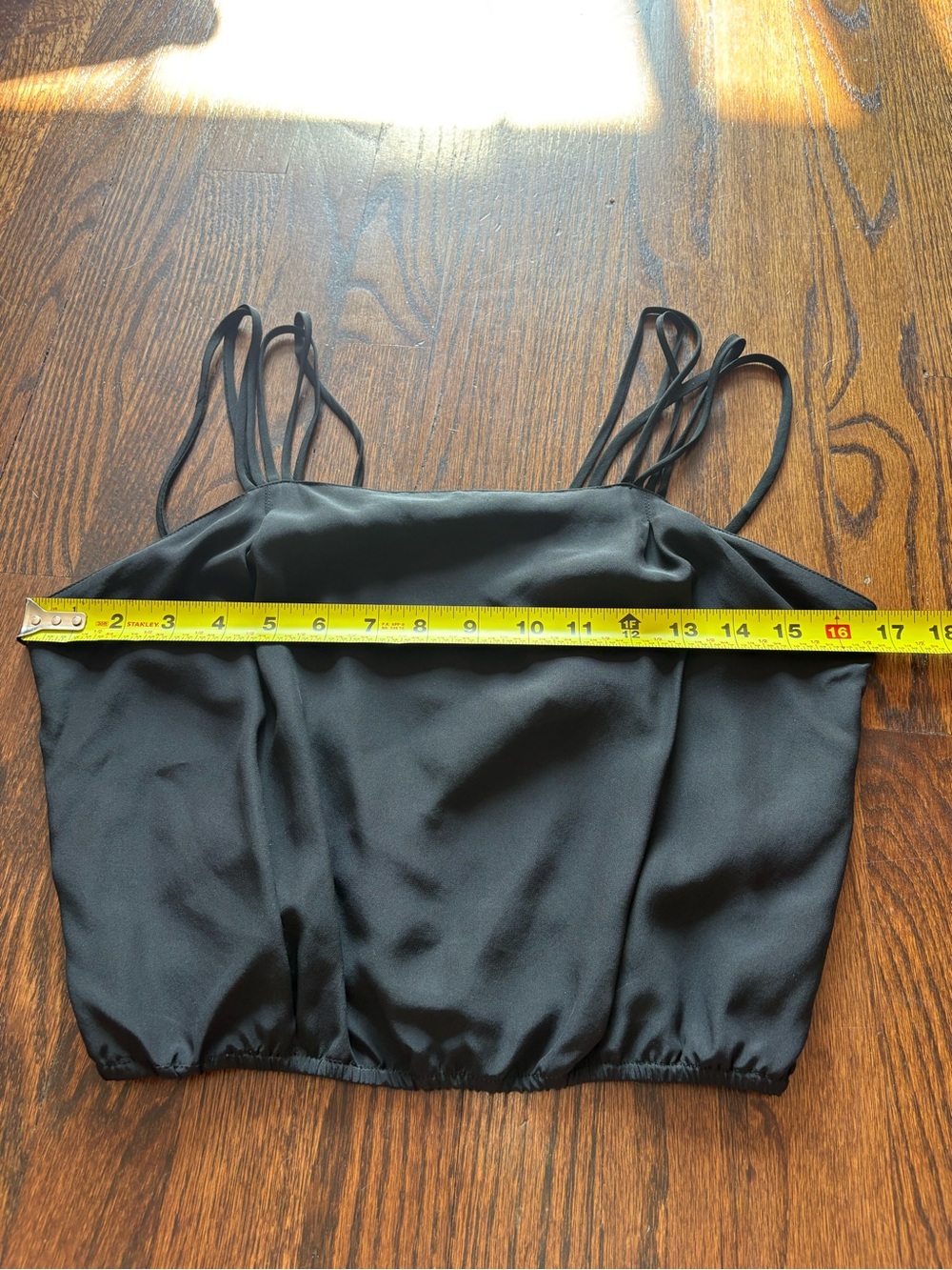 Crop top - Picture 5 of 6